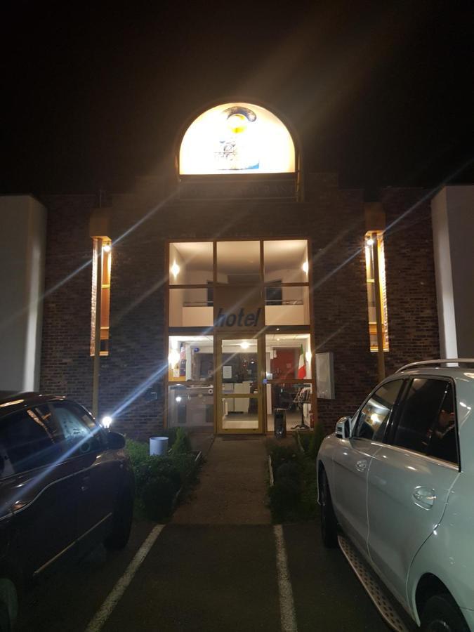 Class-Hotel Poitiers Exterior foto