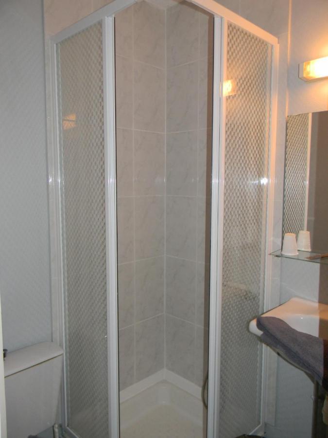 Class-Hotel Poitiers Habitación foto