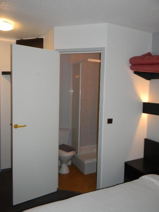 Class-Hotel Poitiers Habitación foto